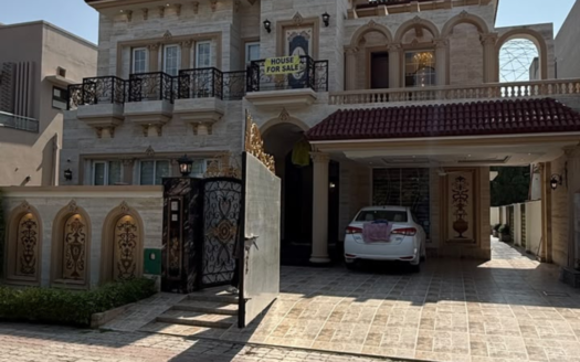 1 Kanal Spanish House | Timeless Elegance